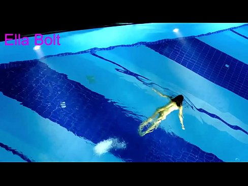 ❤️ నేను చూడటం ఆపలేను, ELLA BOLT రిసార్ట్ పూల్‌లో నగ్నంగా ఈత కొడుతూ దొరికిన యువ అందగత్తె ❌ సూపర్ పోర్న్ te.pornpictureshq.ru ❤